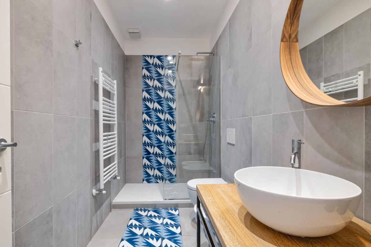 רומא Fontana Di Trevi!! Comfy&Elegant 3Bedroom 2Bath מראה חיצוני תמונה